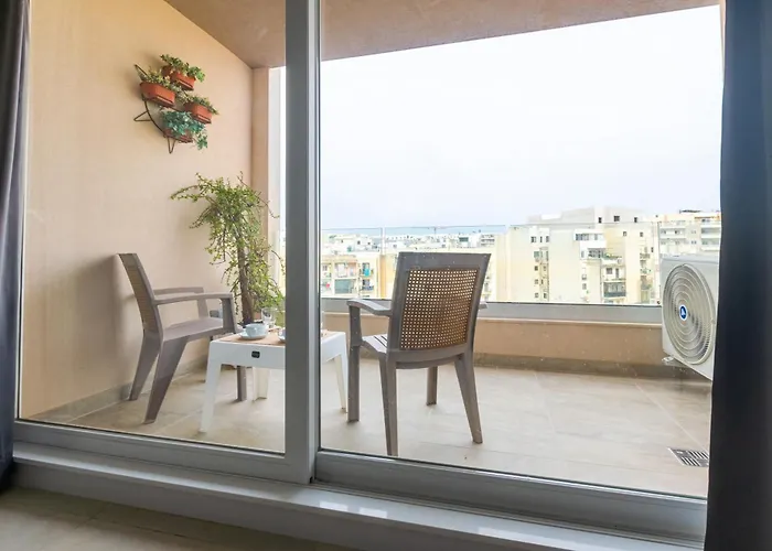 Brand New Apartment 3Bdr 2 Bth H7