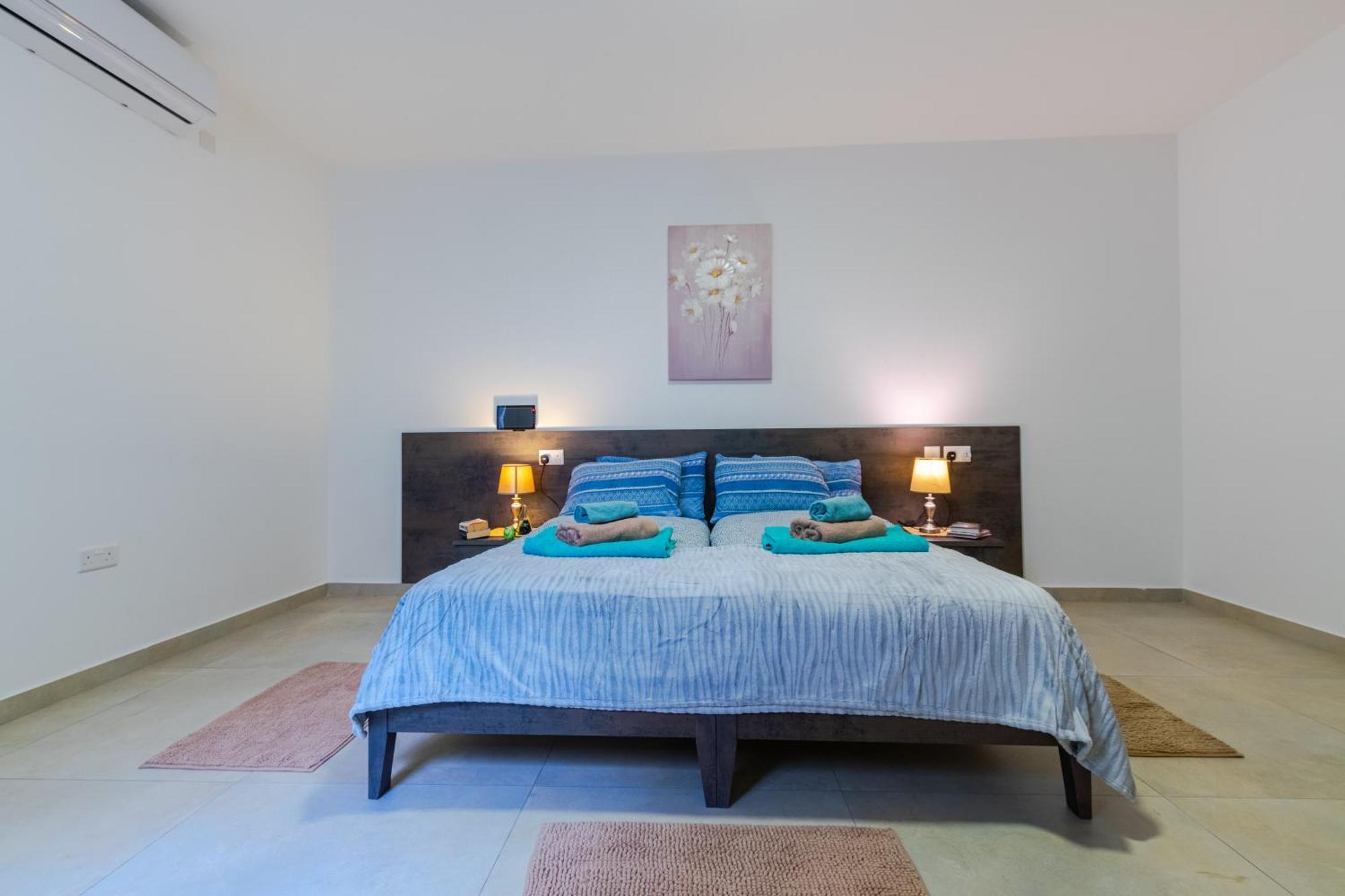 Brand New 3bdr 2 Bth H7 Apartment