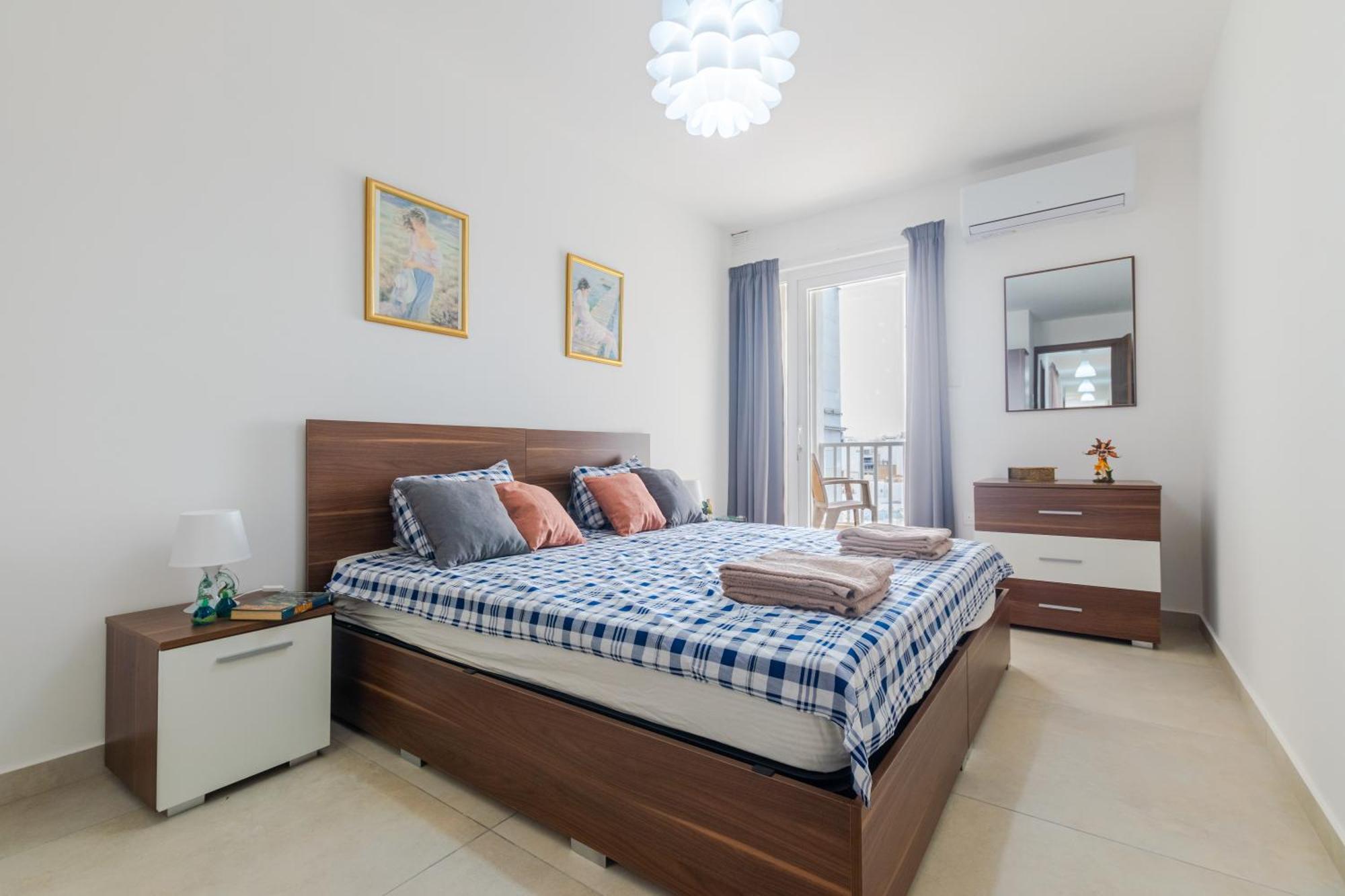 Brand New 3bdr 2 Bth H7 Apartment